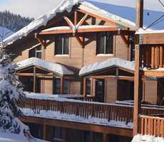 snowmobile-package-grandR