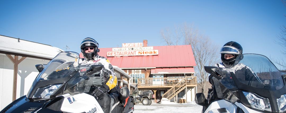 restaurant-motel-vieux-moulin-scie-snowmobile